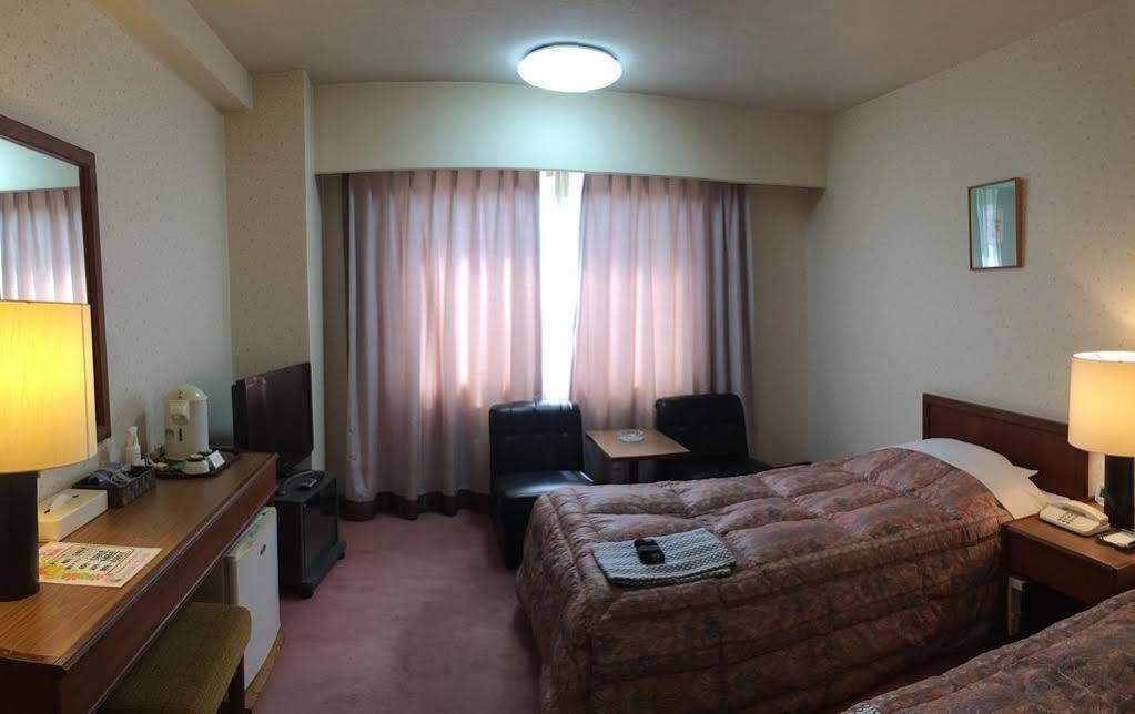 Yatsushiro Grand Hotel מראה חיצוני תמונה
